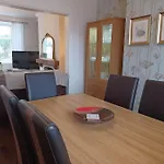 7 Cromwell Gardens - 2 Bed House